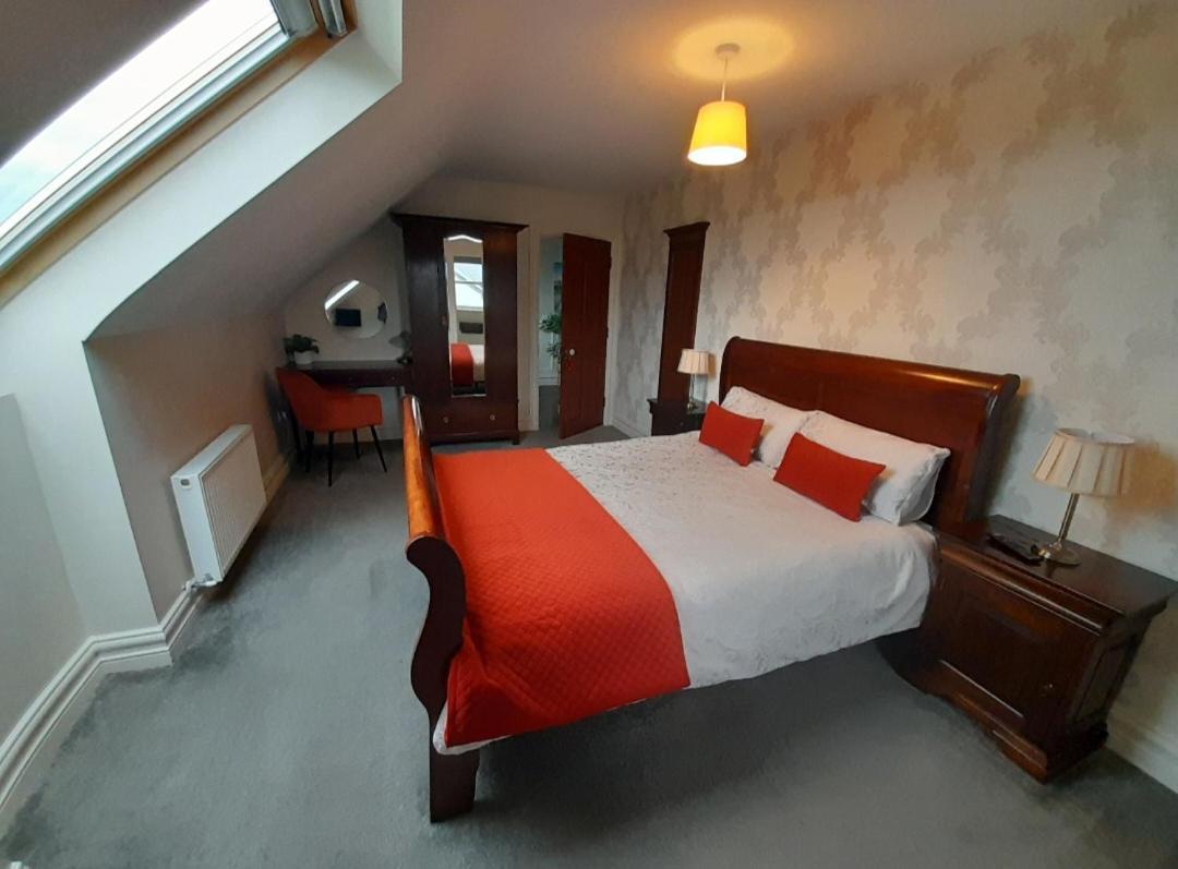 Cliffs View Self Catering @ Limestone Lodge Дулин Экстерьер фото
